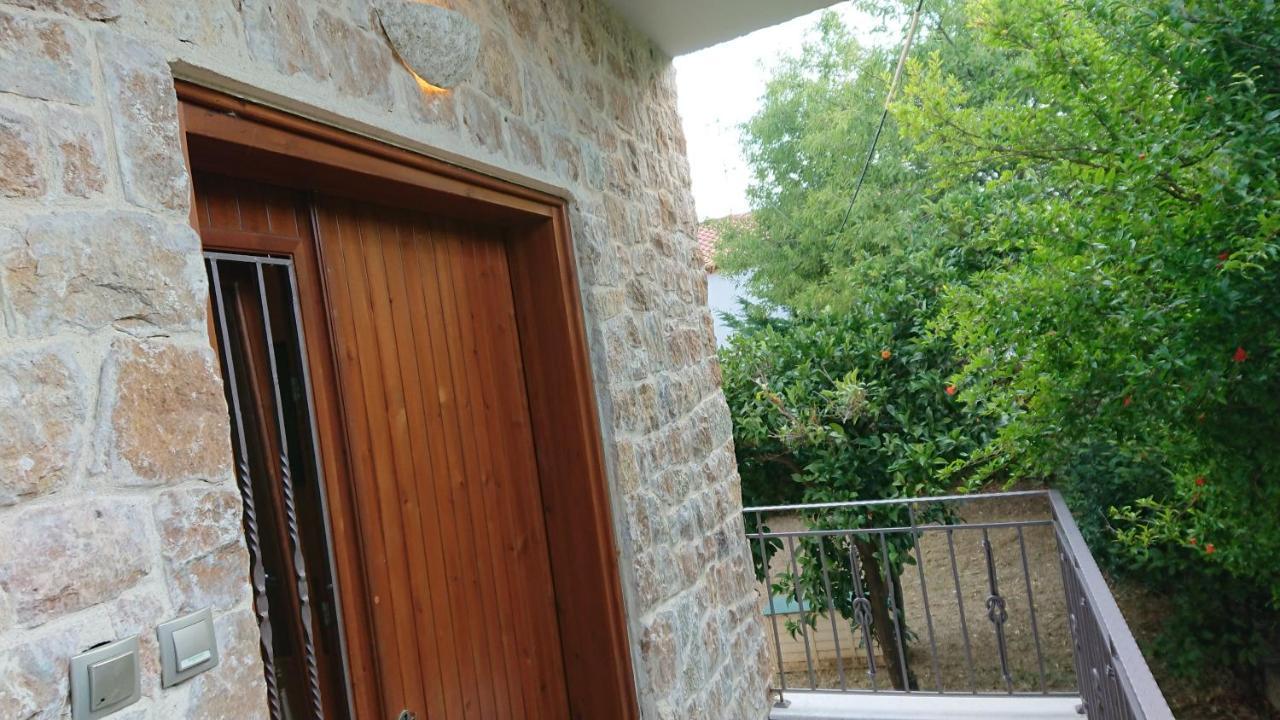 Stone House With Seaview Apartment Nea Poteidaia Exterior photo